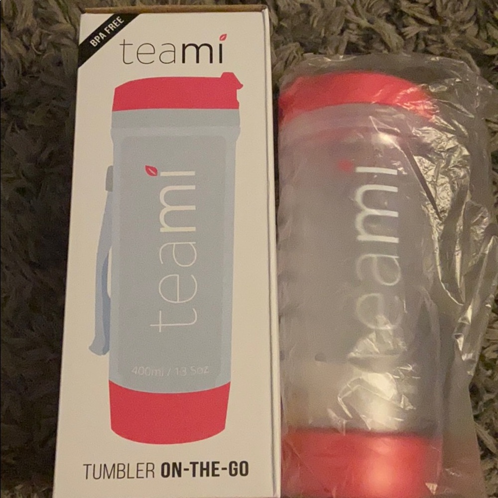Teami blends water bottle